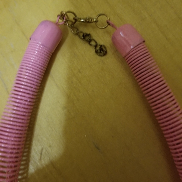 Vintage Slinky Necklace - Picture 3 of 4